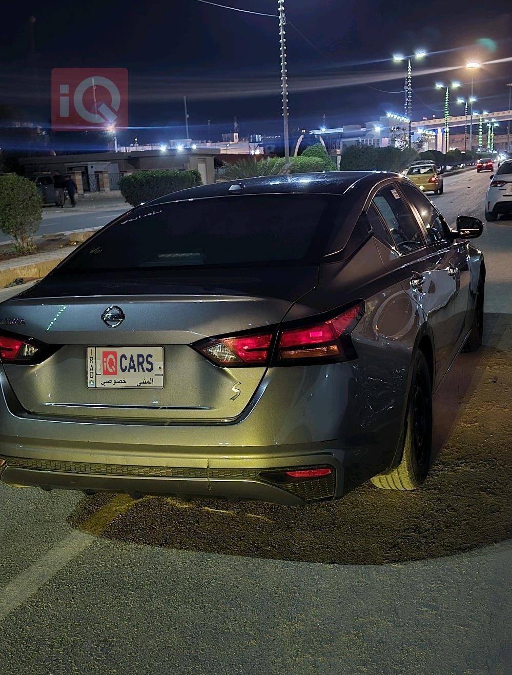 نيسان ألتيما